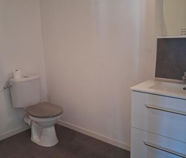 Location Appartement 2 pièces 39m² SAINTES 17100 - Photo 1