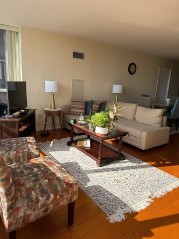 For Lease - 33 Sheppard Avenue Unit# 1710, Toronto, Ontario - Photo 4