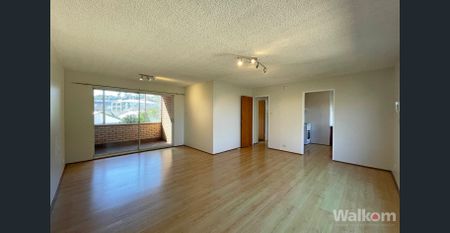 PLEASE DO NOT ATTEND THE PROPERTY BOOK YOUR ONLINE VIDEO TOUR - SEE THE EASY 5 STEP PROCESS BELOW. Please Register To Receive Your Video Tour Link. - Photo 4
