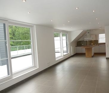 Appartement te huur - foto 2