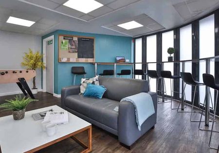 Silver En Suite - Photo 3