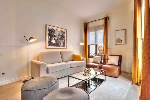 Calle de Jesús y María, Madrid, Community of Madrid 28012 - Foto 1