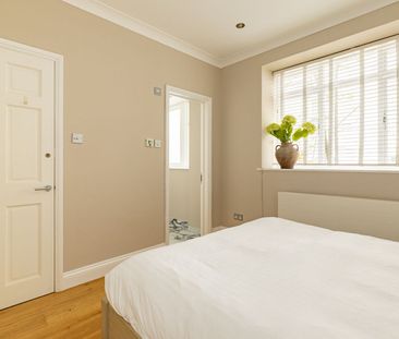 Eaton Mews South - Photo 6