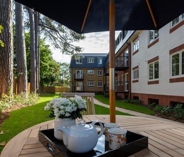 Langton Lodge, Staines-Upon-Thames, Surrey - Photo 4