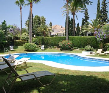 Penthouse · Guadalmina Baja - Photo 6