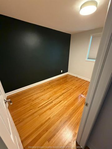 For Lease - 1635 ELSMERE, Windsor, Ontario - Photo 3