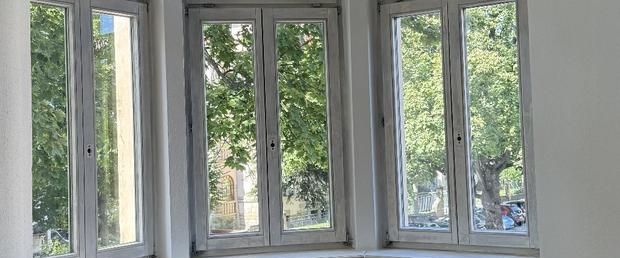 großzügige, helle und freundliche Einraumwohnung in ruhiger und beliebter Lage ab sofort zu vermieten - Photo 1