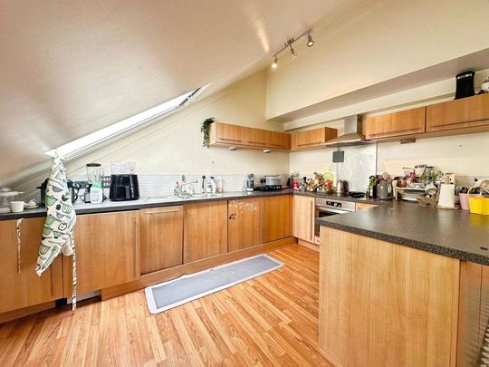 2 bedroom apartment to rent - Photo 1