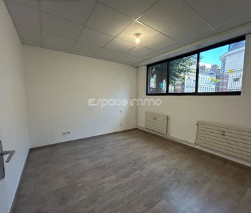 F3 - ROUEN GARE - TERRASSE - PARKING - Photo 3