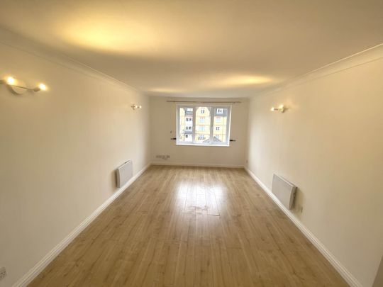 Price £1,525 pcm - Available Now - Unfurnished - Photo 1
