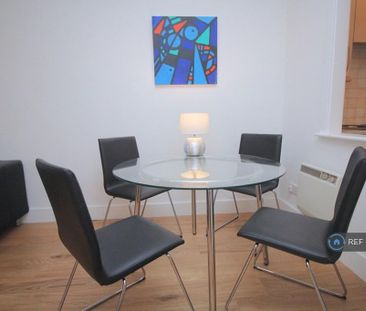1 bedroom flat to rent - Photo 4