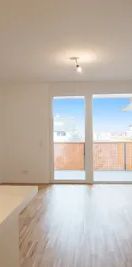 Hofseitige 2-Zimmer-Wohnung mit großem Balkon! Kühlung inklusive! U6 Floridsdorf! - Foto 1