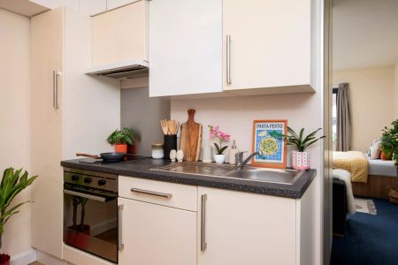 Extra Large Standard Double Studio - Photo 4