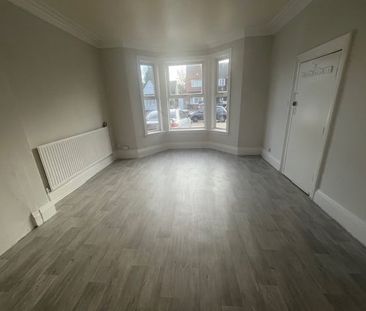 Studio Flat, Florence Road, B73 - Photo 4