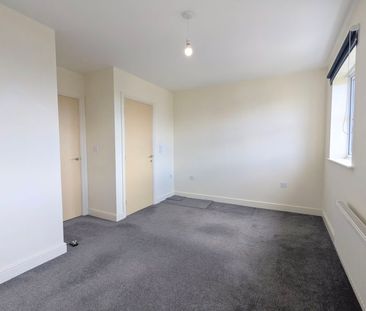To Let – Kew House Drive, Scarisbrick – Three Bedroom Townhouse - Photo 6