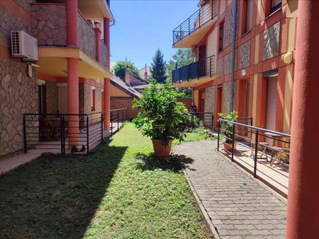 Kiadó lakás - Pécs - Fotó 2