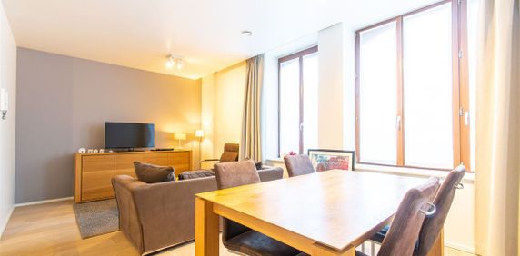 Appartement te huur in Oudergem voor € 1.400 met 2 slaapkamers - Photo 2