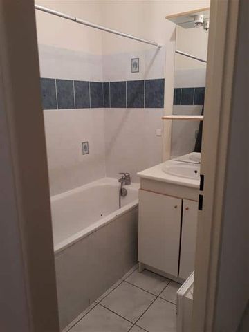 APPARTEMENT T2 – PROCHE GARE ET CENTRE VILLE - Photo 2