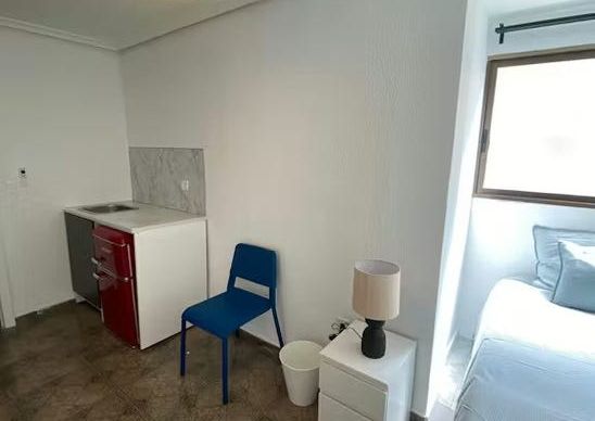 Carrer San Edesio, Manises, Valencian Community 46940