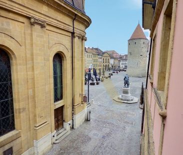 A character apartment in the heart of Yverdon-les-Bains - Photo 2