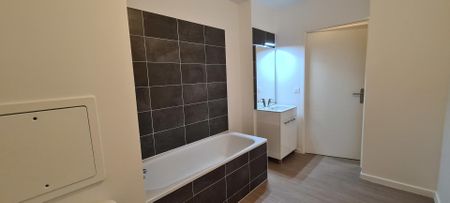 location Appartement T1 DE 31.8m² À CERGY - Photo 2