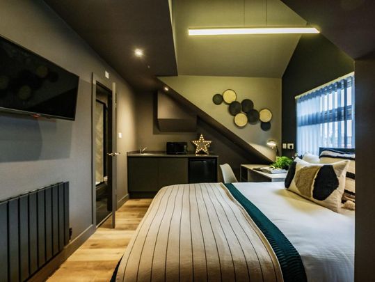 Studio to rent - Photo 1