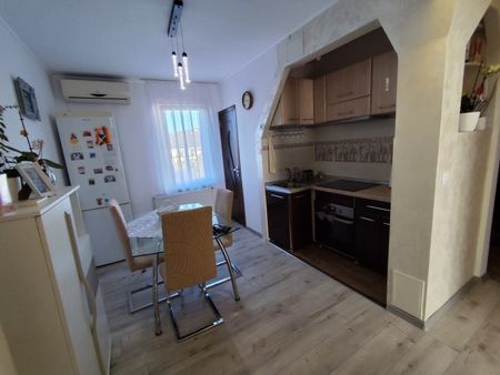 Apartament cu 3 camere, zona Tudor - Fotografie 4
