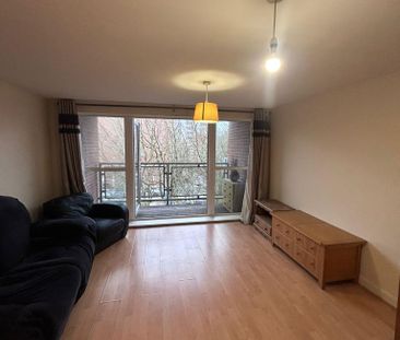 2 bedroom apartment to rent - Photo 2