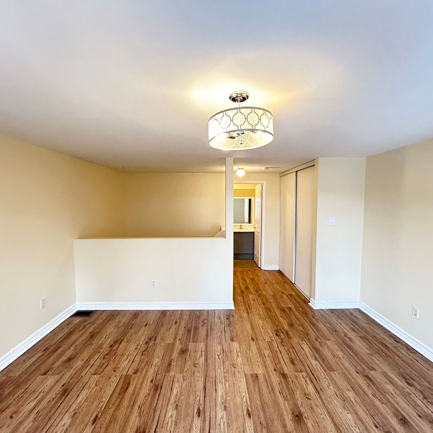 For Lease - 1050 Bristol Road Unit# 103, Mississauga, Ontario - Photo 1