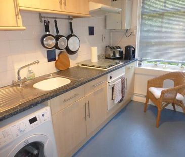 1 Bed Flat, Westfield House, SO18 - Photo 3