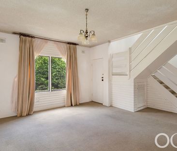 Open the Door To Stylish Townhouse Living in a Prime Adelaide Location - Photo 3