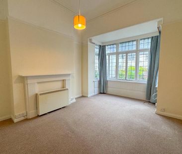 3 bedroom apartment to rent - Photo 2