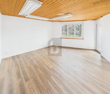 GENEROUS AND WELL-CONNECTED - Photo 5