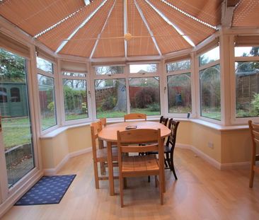 Claydon Road, Woking, Surrey, GU21 - Photo 6