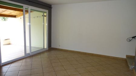 Location maison 5 pièces, 81.64m², Carcassonne - Photo 3