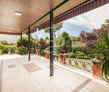 Luxury Villa for rent in Hortaleza, Chamartin, Autonomous Region of... - Photo 2