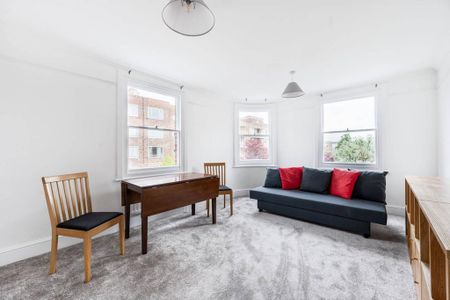 2 bedroom flat to rent - Photo 3