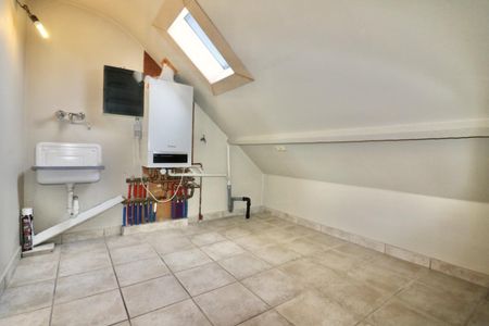 Lichtrijk, instapklaar appartement met 1 slp en autostaanplaats voor 725 EUR/mnd - Photo 4