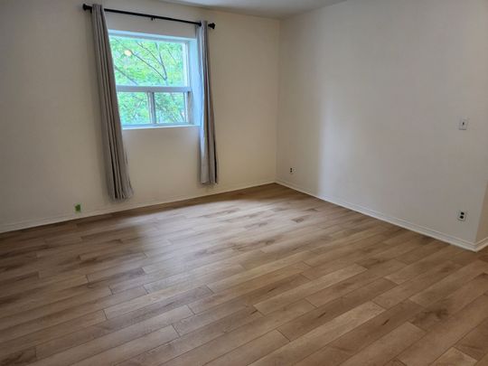 For Lease - 1400 Queen Street Unit# 3, Toronto, Ontario - Photo 1