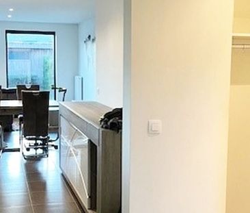 Eengezinswoning te huur in Zomergem voor € 1.100 met 3 slaapkamers - Foto 4
