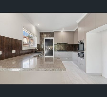 6a Tropic Lodge Place, Korora, NSW 2450 - Photo 1
