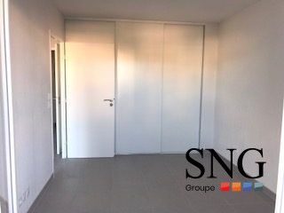 T2 AVEC TERRASSE ET PARKING - Photo 3