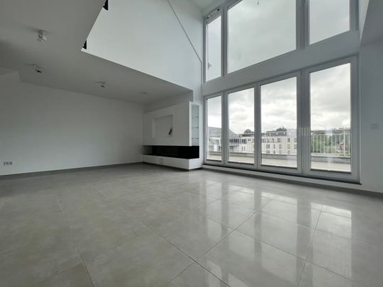 Appartement te huur - Foto 1