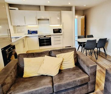 Bungalow to rent on - Photo 4