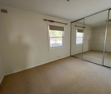 26 KNIGHT STREET, WHYALLA STUART - Photo 5