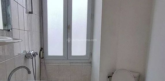 Location Appartement 1 pièces 12 m2 à Carmaux - Photo 2