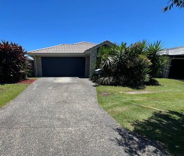 Home In The Sort After Norman Springs Estate - Photo 4