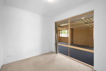 9 Lightfoot Place, Cooloongup. - Photo 4