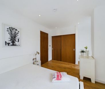1 bedroom ground floor flat to rent - Photo 3