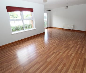 11 Pipers Field, Dundonald, Belfast, BT16 2AB - Photo 1